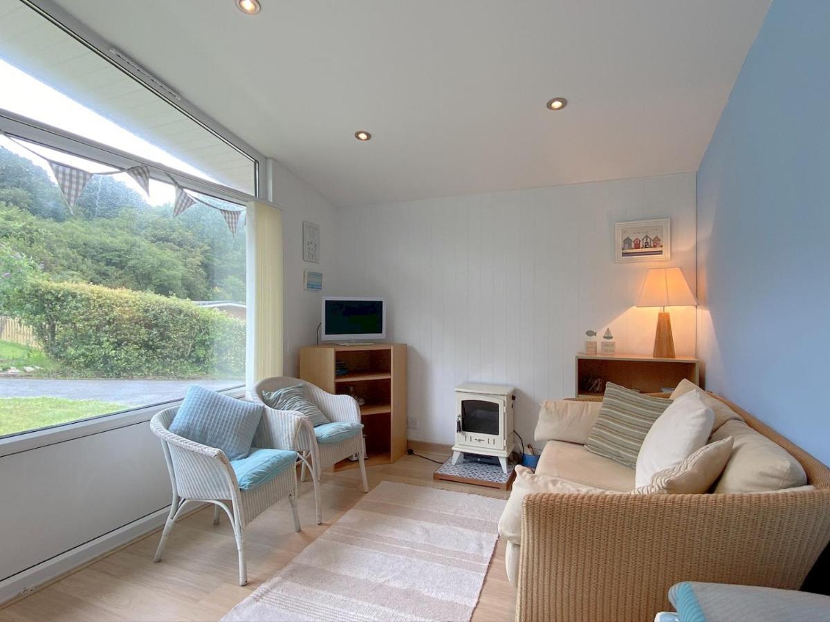 Pass The Keys Gower Beach Staycation Caswell Bay - Sleeps 4 스완지 외부 사진