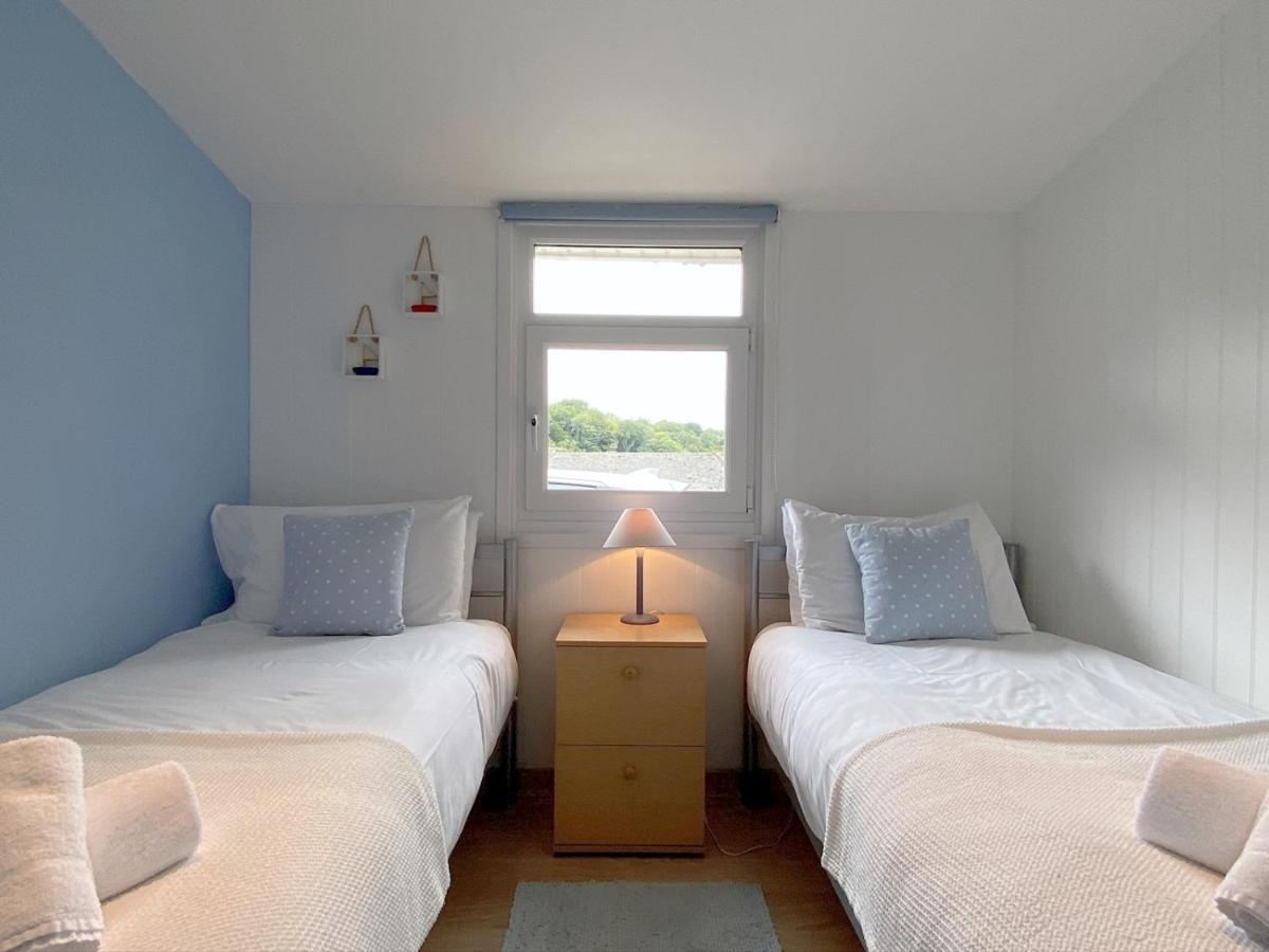 Pass The Keys Gower Beach Staycation Caswell Bay - Sleeps 4 스완지 외부 사진