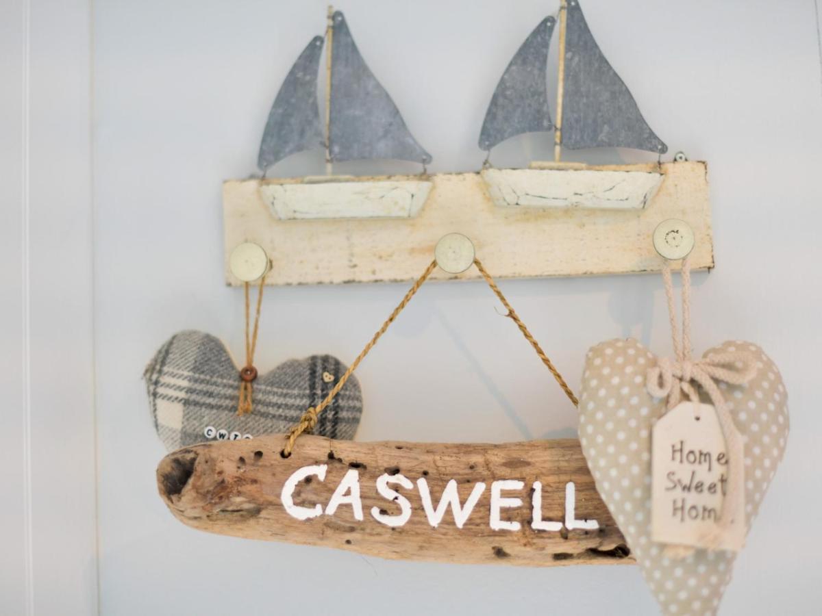 Pass The Keys Gower Beach Staycation Caswell Bay - Sleeps 4 스완지 외부 사진